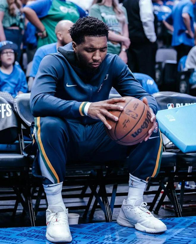 往往比华丽 往往比华丽