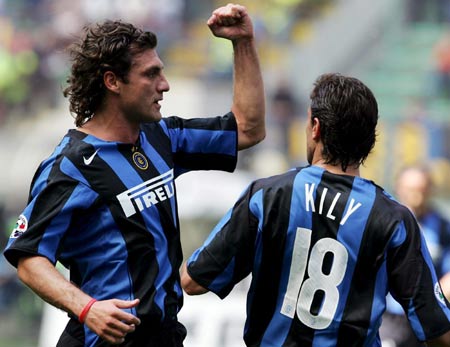 曼联三连平 曼联三连平